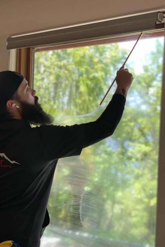 indoor window washing by Rainier Window and Gutter Cleaning